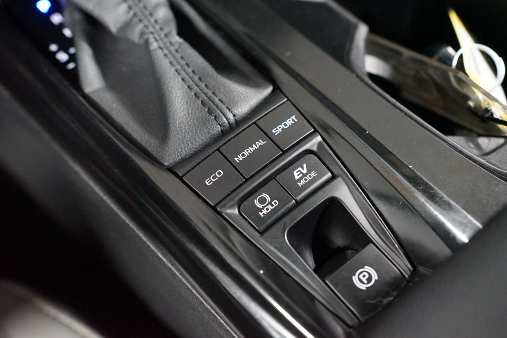 Certified 2025 Toyota Camry SE image 23