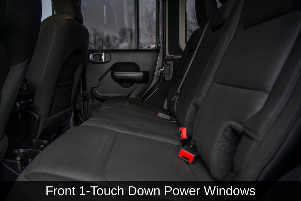Used 2019 Jeep Wrangler Unlimited Sport image 17
