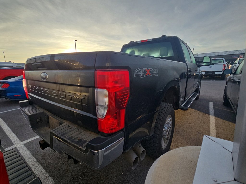 Used 2021 Ford F250 XL w/ STX Appearance Package image 3