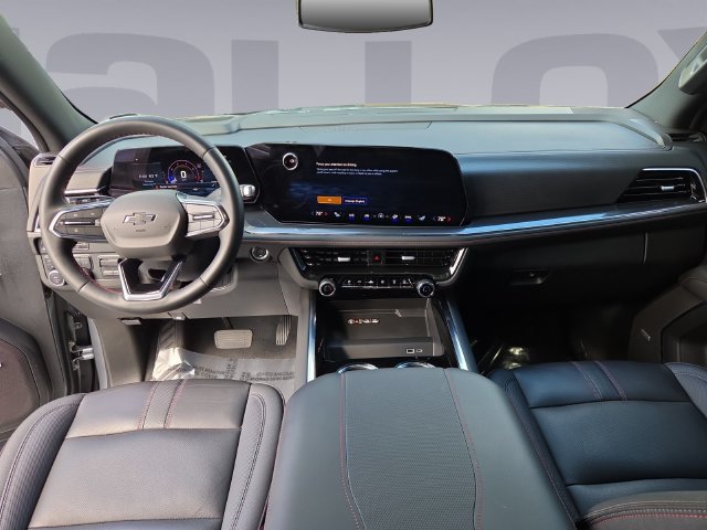 Certified 2025 Chevrolet Suburban RST w/ RST Capability Package AWD/4WD image 12