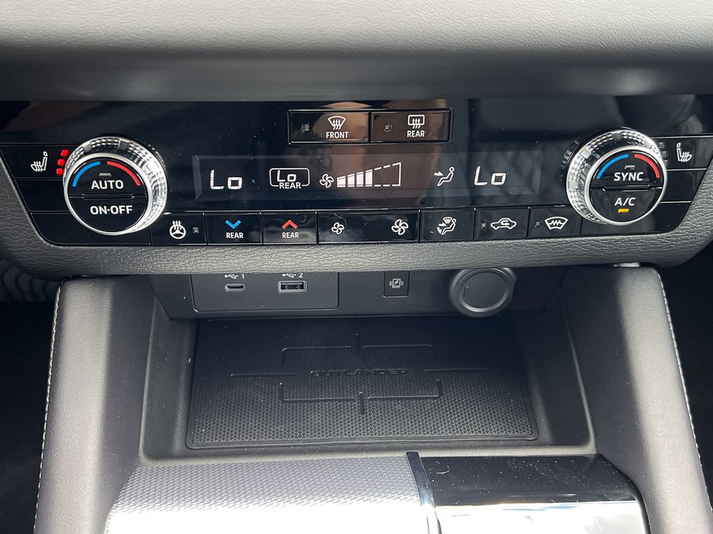 New 2025 Mitsubishi Outlander SEL AWD/4WD image 29
