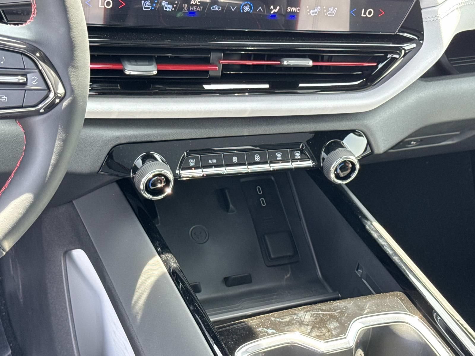 New 2026 Chevrolet Silverado EV 4x4 Crew Cab image 22