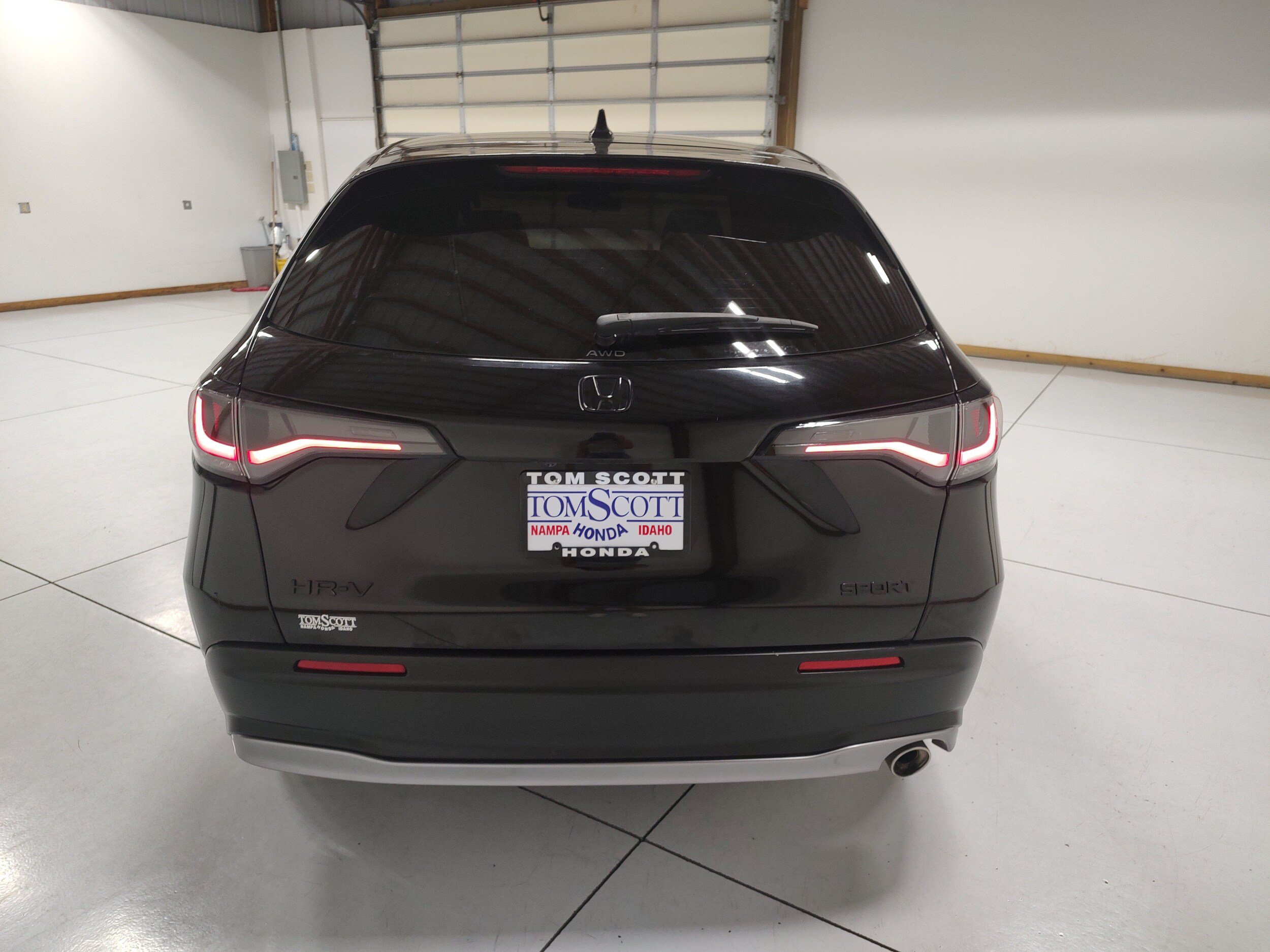 Used 2024 Honda HR-V Sport image 12