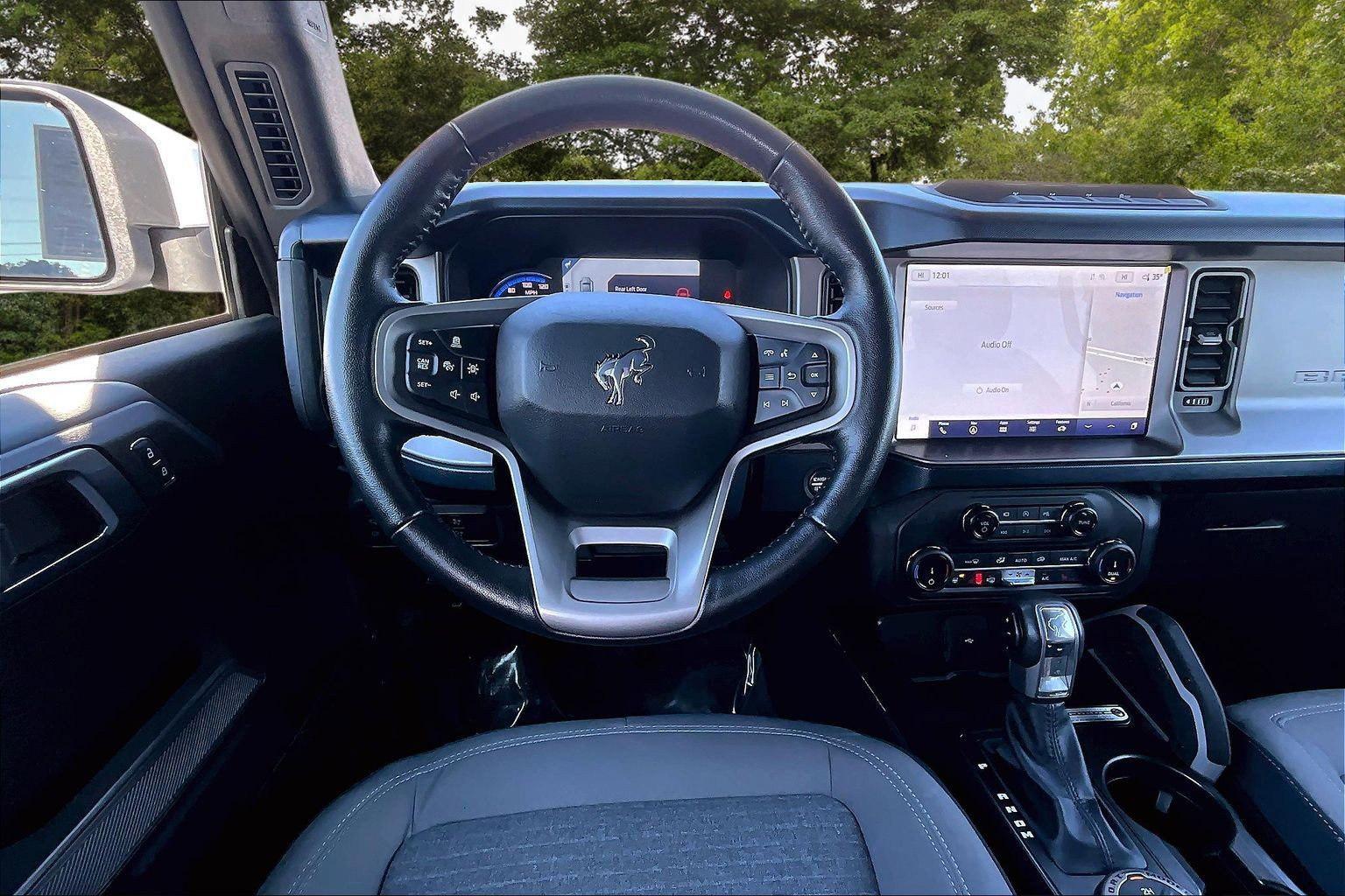 Used 2022 Ford Bronco Outer Banks w/ Sasquatch Package image 8