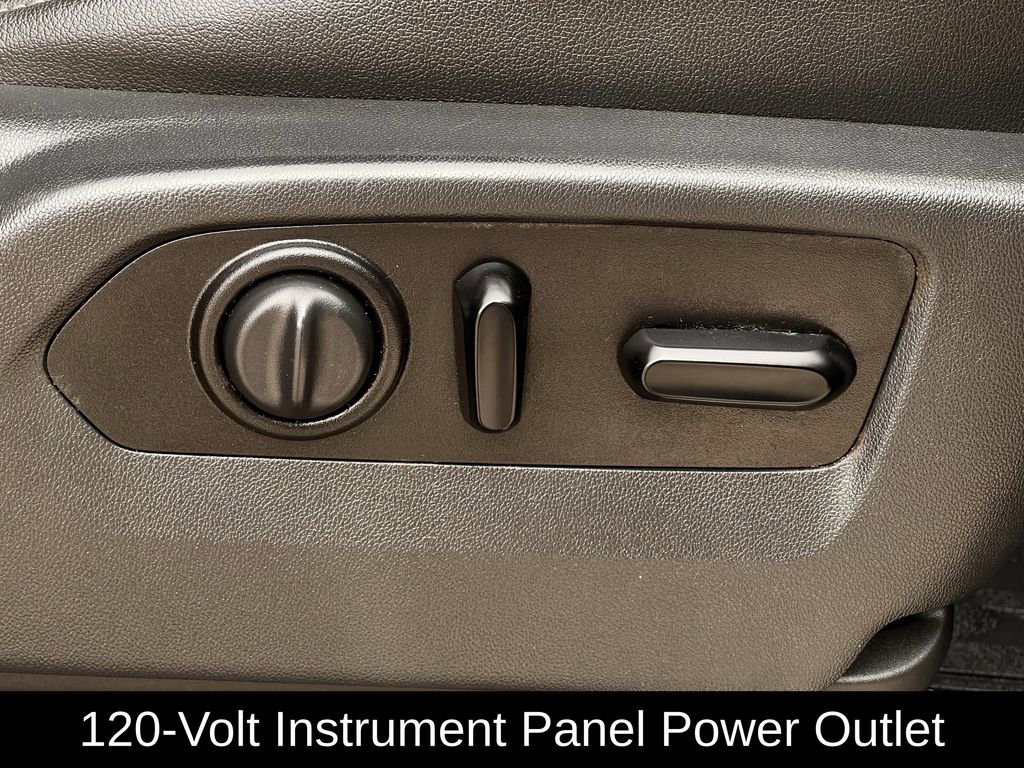 Used 2020 Chevrolet Silverado 3500 LTZ w/ LTZ Plus Package image 32