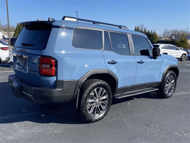 Used 2025 Toyota Land Cruiser image 6