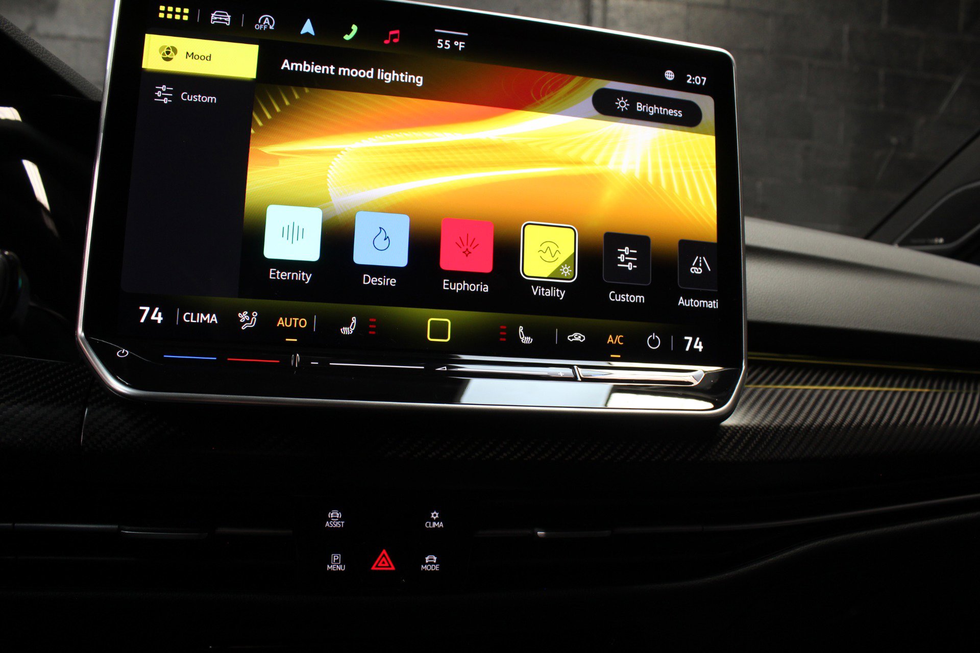 Used 2025 Volkswagen Golf R Black Edition w/ Euro Stye Package image 70