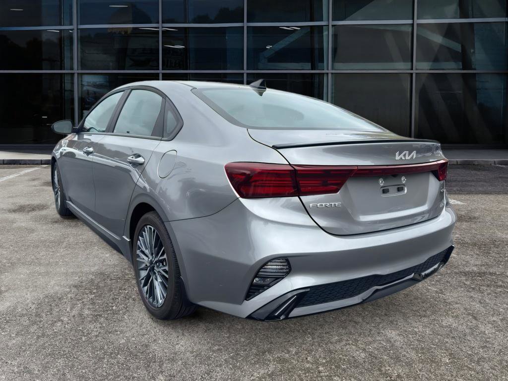 Used 2024 Kia Forte GT-Line w/ GT-Line Premium Package image 7