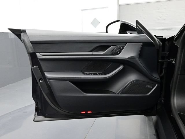 New 2026 Porsche Taycan AWD/4WD image 7
