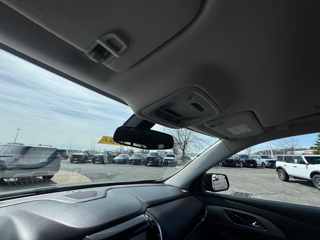 Used 2019 Chevrolet Traverse LT AWD/4WD image 26