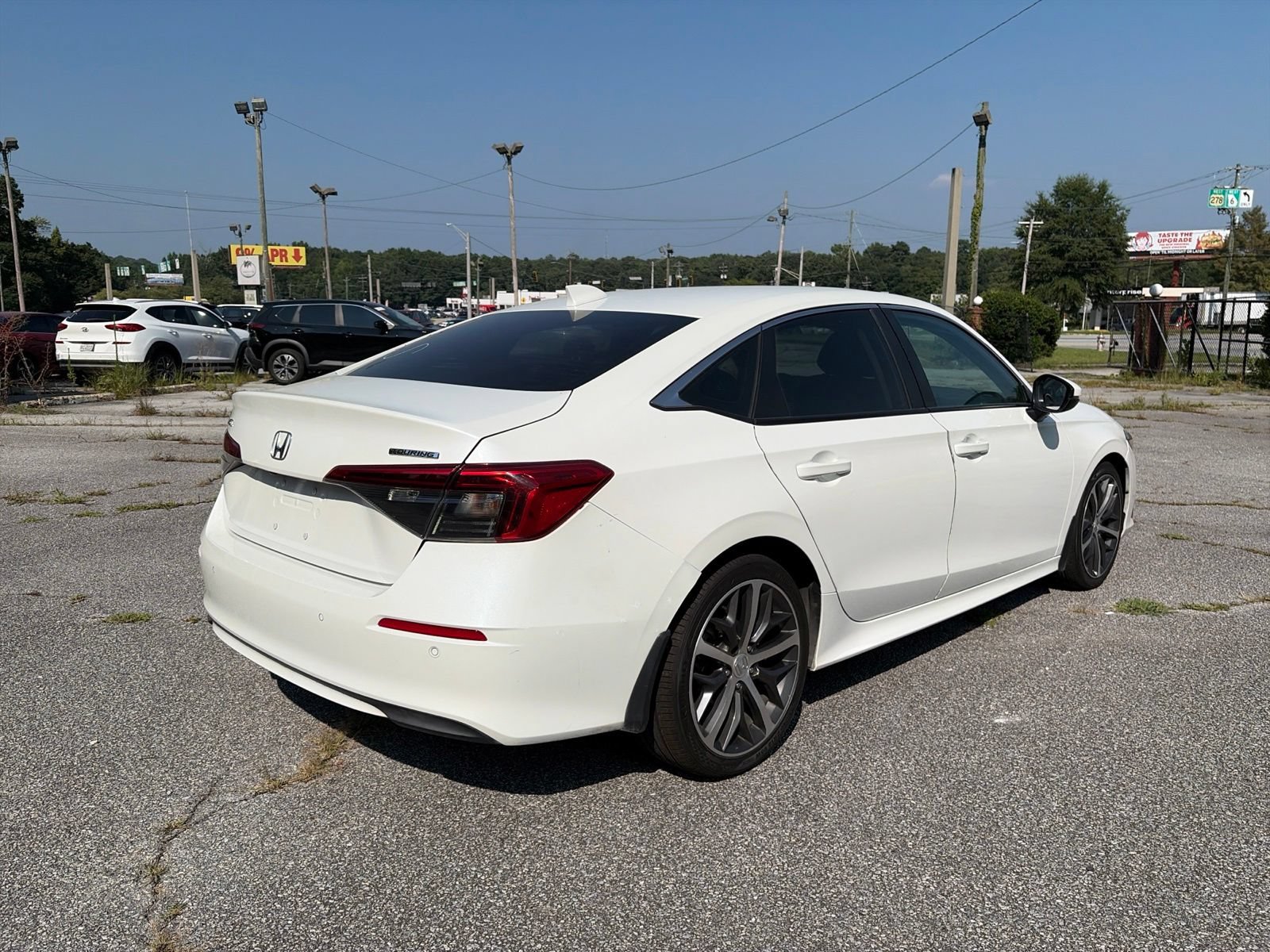 Used 2022 Honda Civic Touring image 6