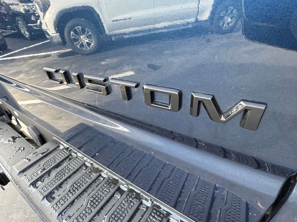Used 2023 Chevrolet Silverado 1500 Custom w/ LPO, Dark Essentials Package image 31