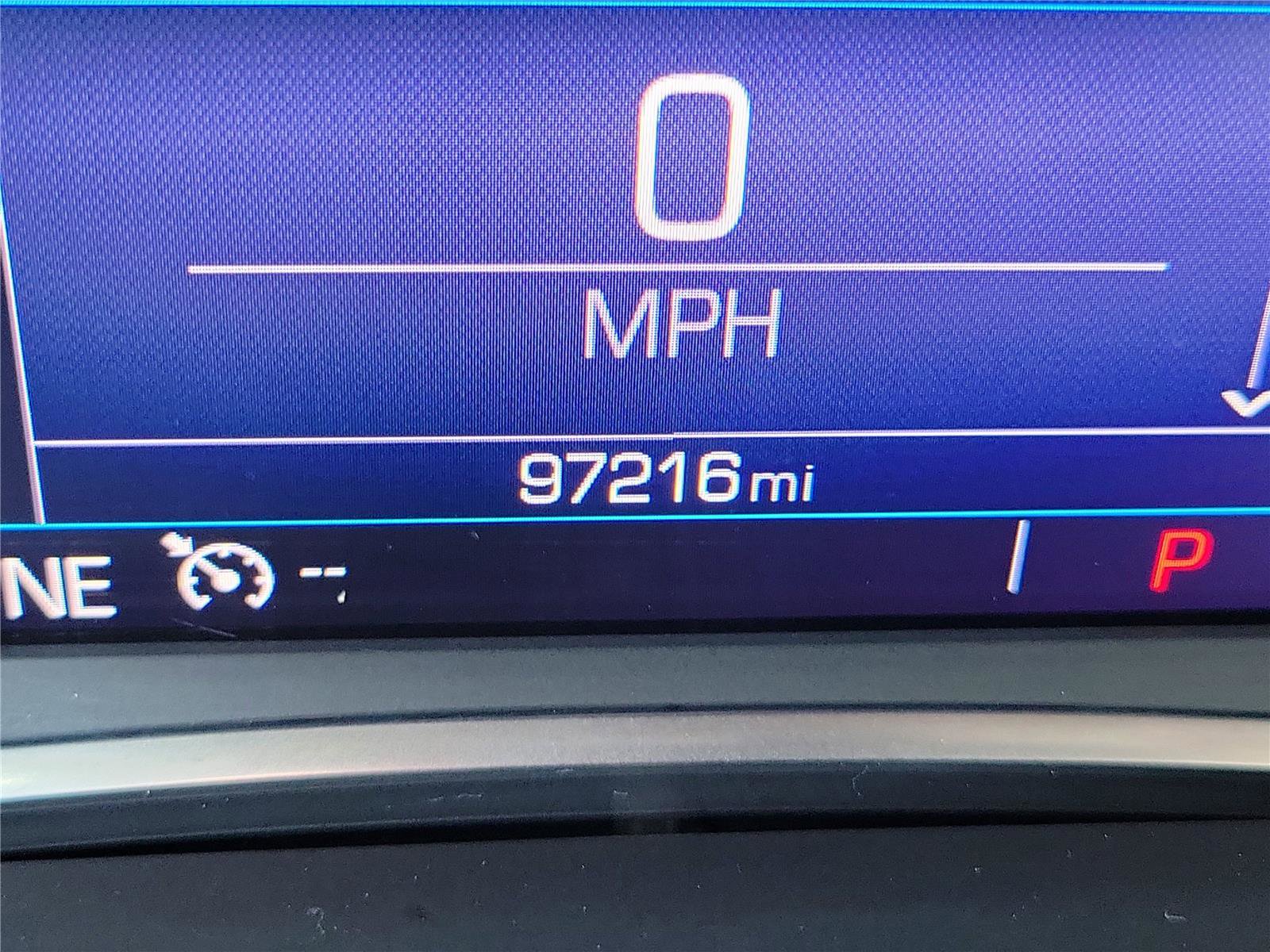 Used 2021 GMC Acadia SLE w/ Driver Convenience Package FWD image 29