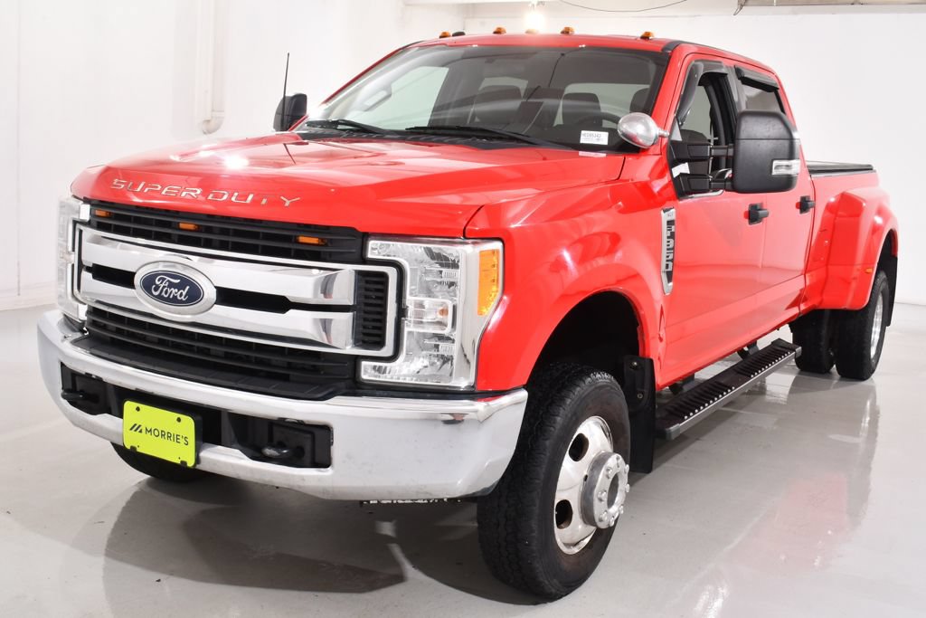 Used 2017 Ford F350 XLT AWD/4WD image 2