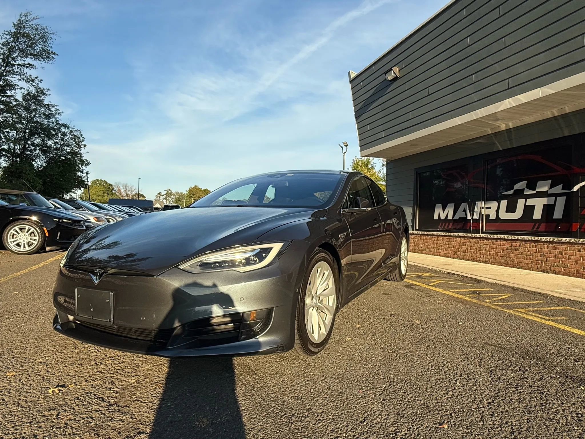 Used 2016 Tesla Model S 75 image 1