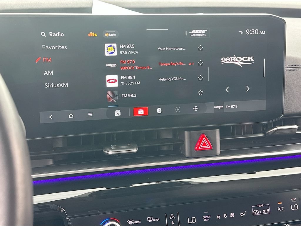 Certified 2025 Kia Carnival SX Prestige FWD image 15