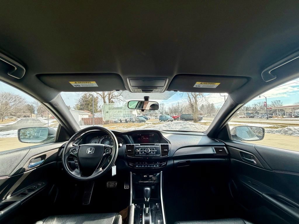 Used 2017 Honda Accord Sport Special Edition image 12