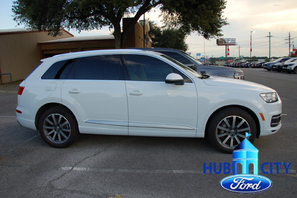 Used 2018 Audi Q7 3.0T Premium Plus w/ Premium Plus Package AWD/4WD image 5