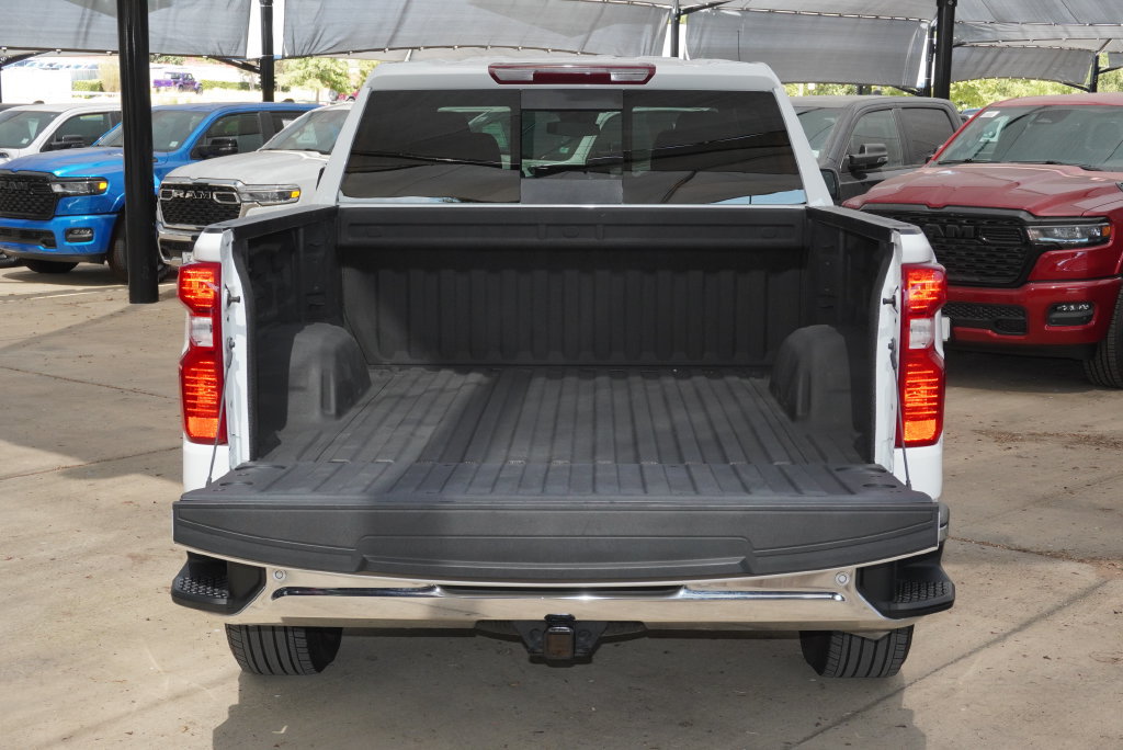 Used 2025 Chevrolet Silverado 1500 LT w/ Safety Package AWD/4WD image 30