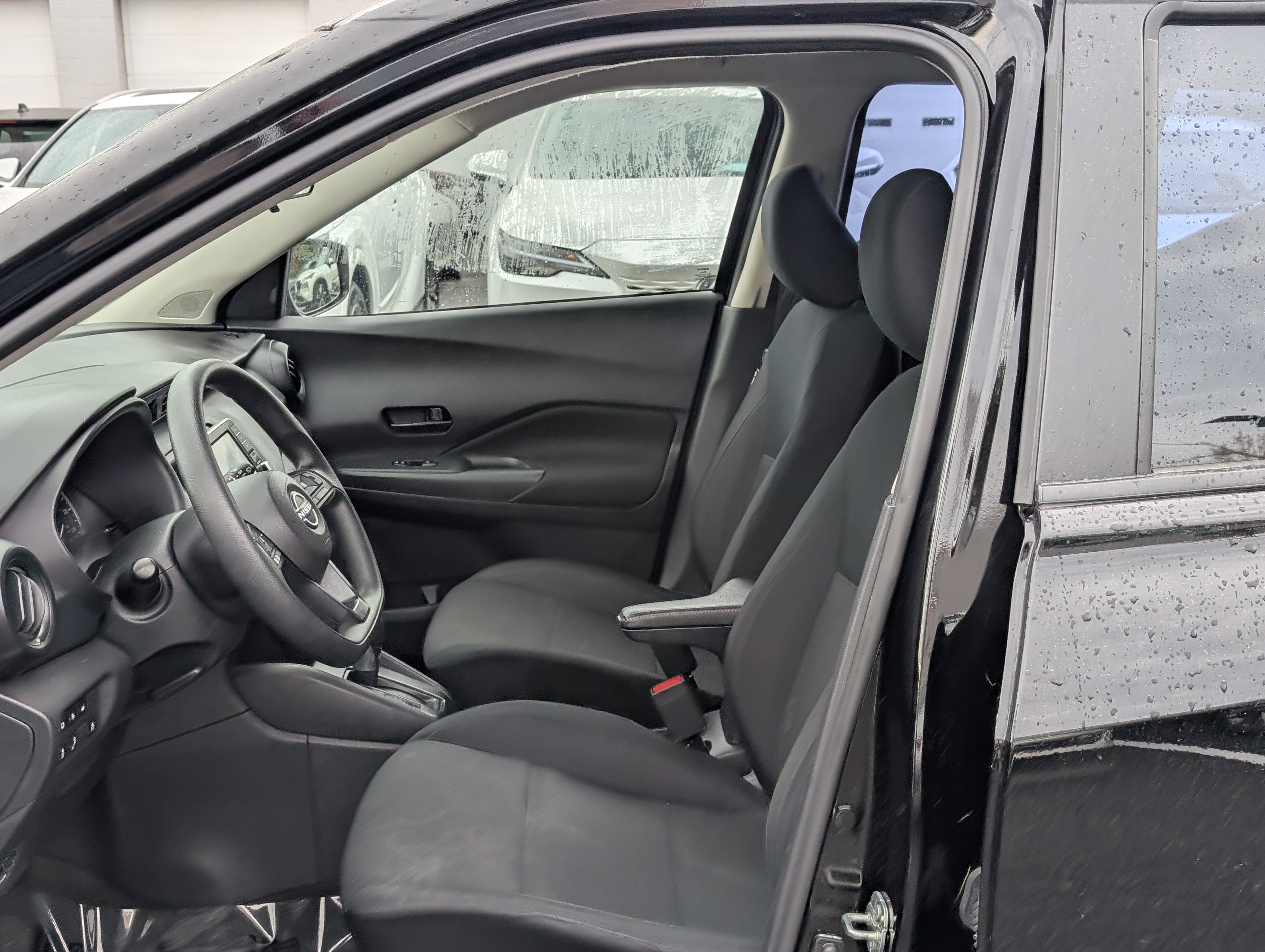 Used 2024 Nissan Kicks S image 13