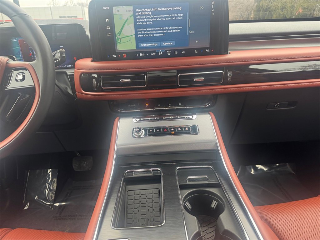 Used 2025 Lincoln Aviator Reserve w/ Equipment Group 201A image 11