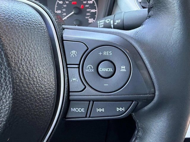 Certified 2025 Toyota Corolla SE image 24