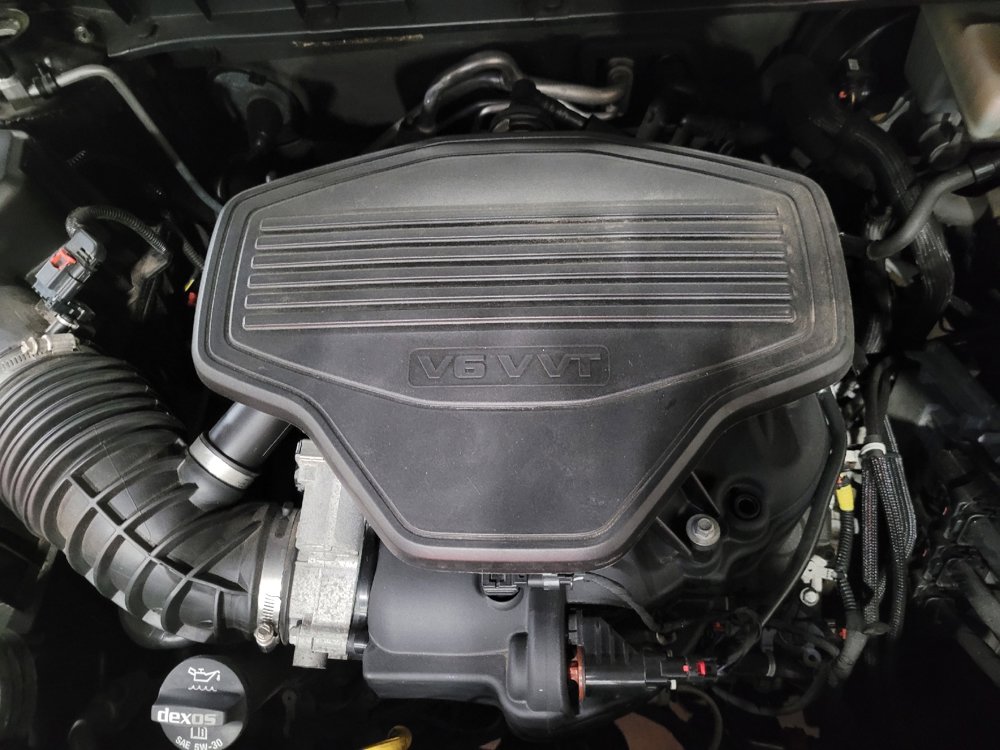 Used 2019 GMC Acadia SLT w/ LPO, Cargo Package FWD image 30