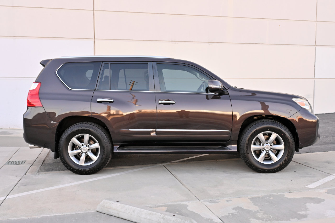 Used 2012 Lexus GX 460 Premium AWD/4WD image 7
