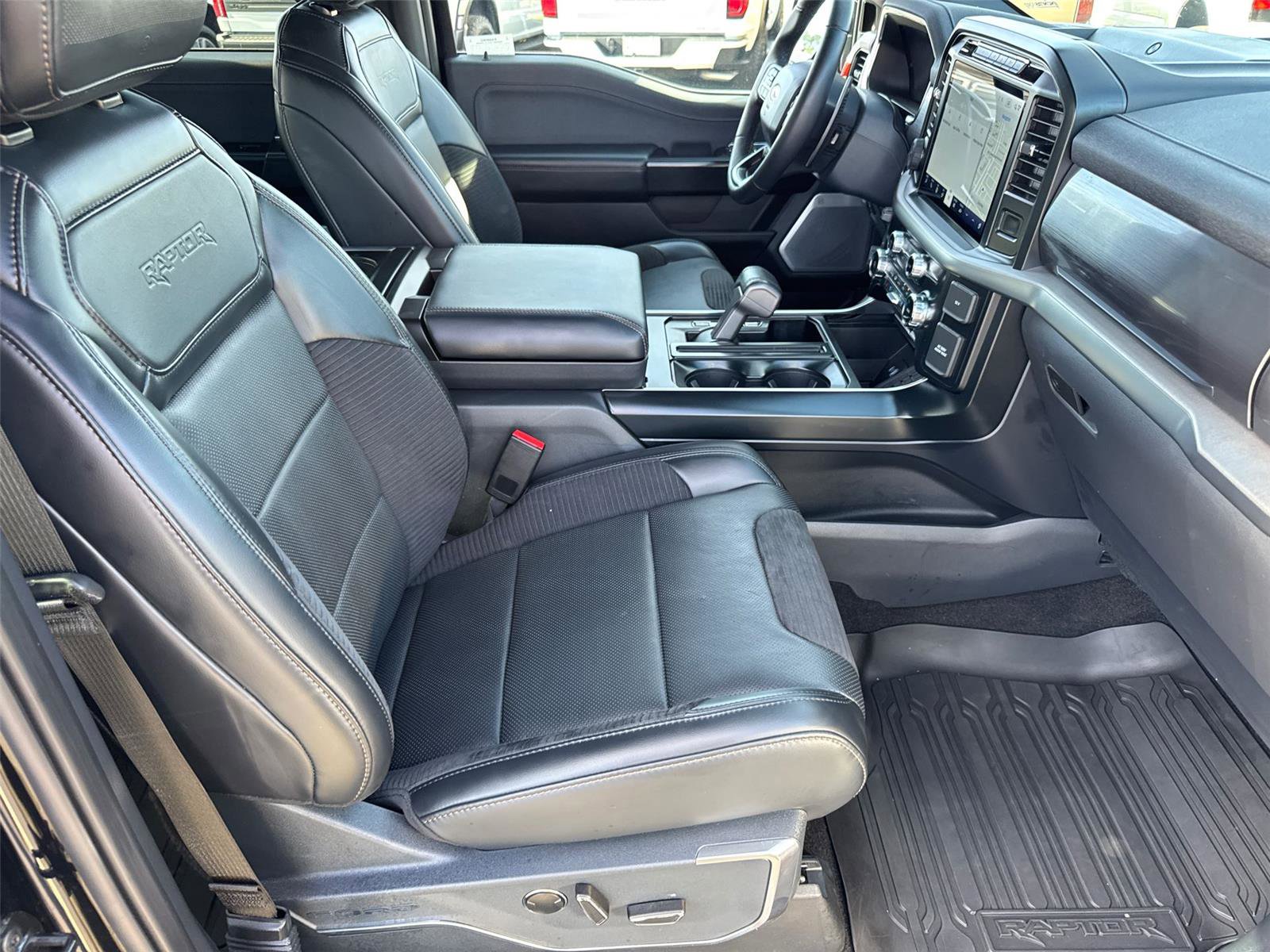 Used 2023 Ford F150 Raptor image 17