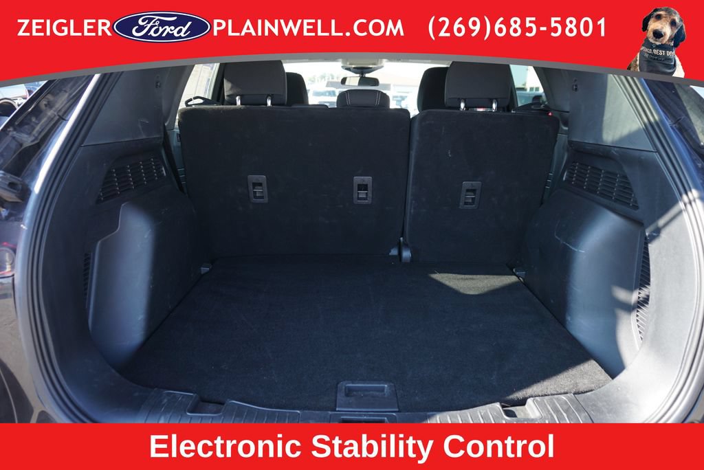 Used 2025 Ford Escape Active AWD/4WD image 10