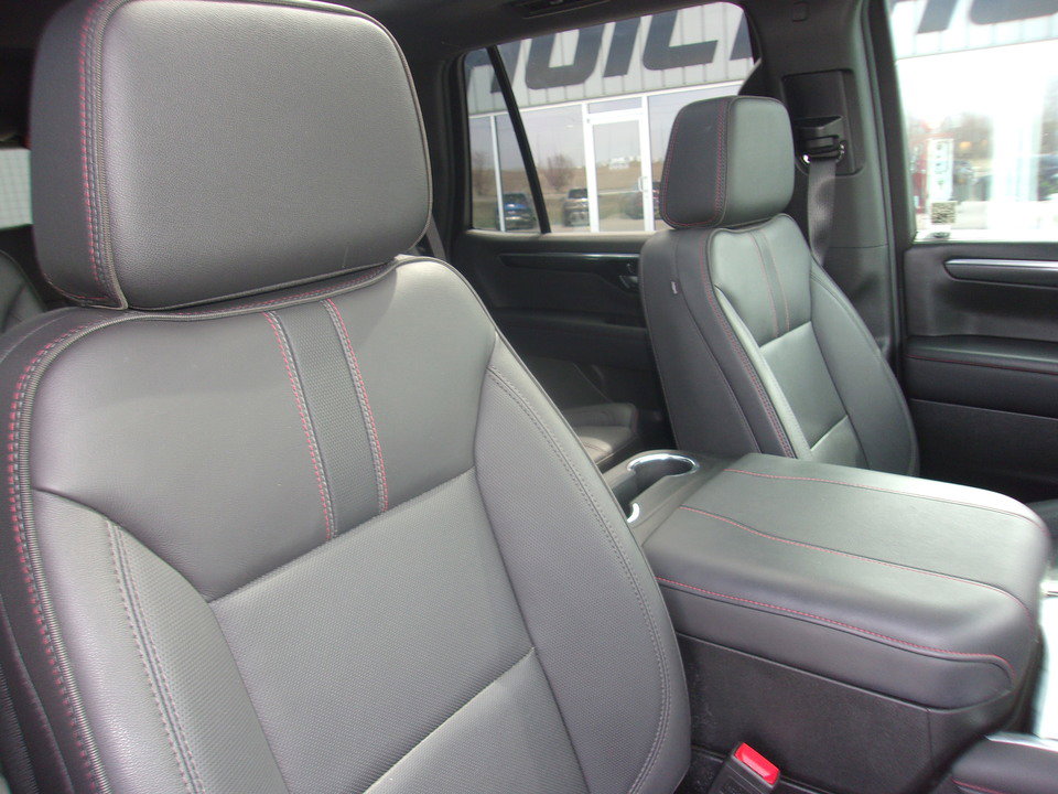 Used 2025 Chevrolet Tahoe RST w/ RST Capability Package image 21