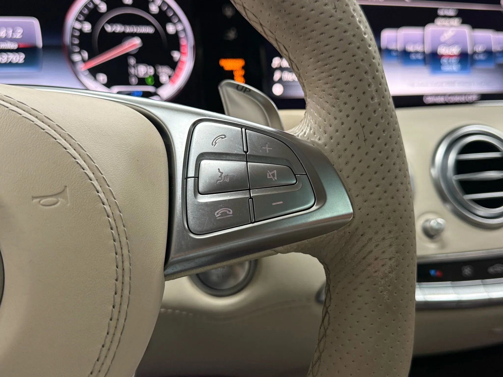 Used 2015 Mercedes-Benz S 63 AMG 4MATIC Coupe image 20