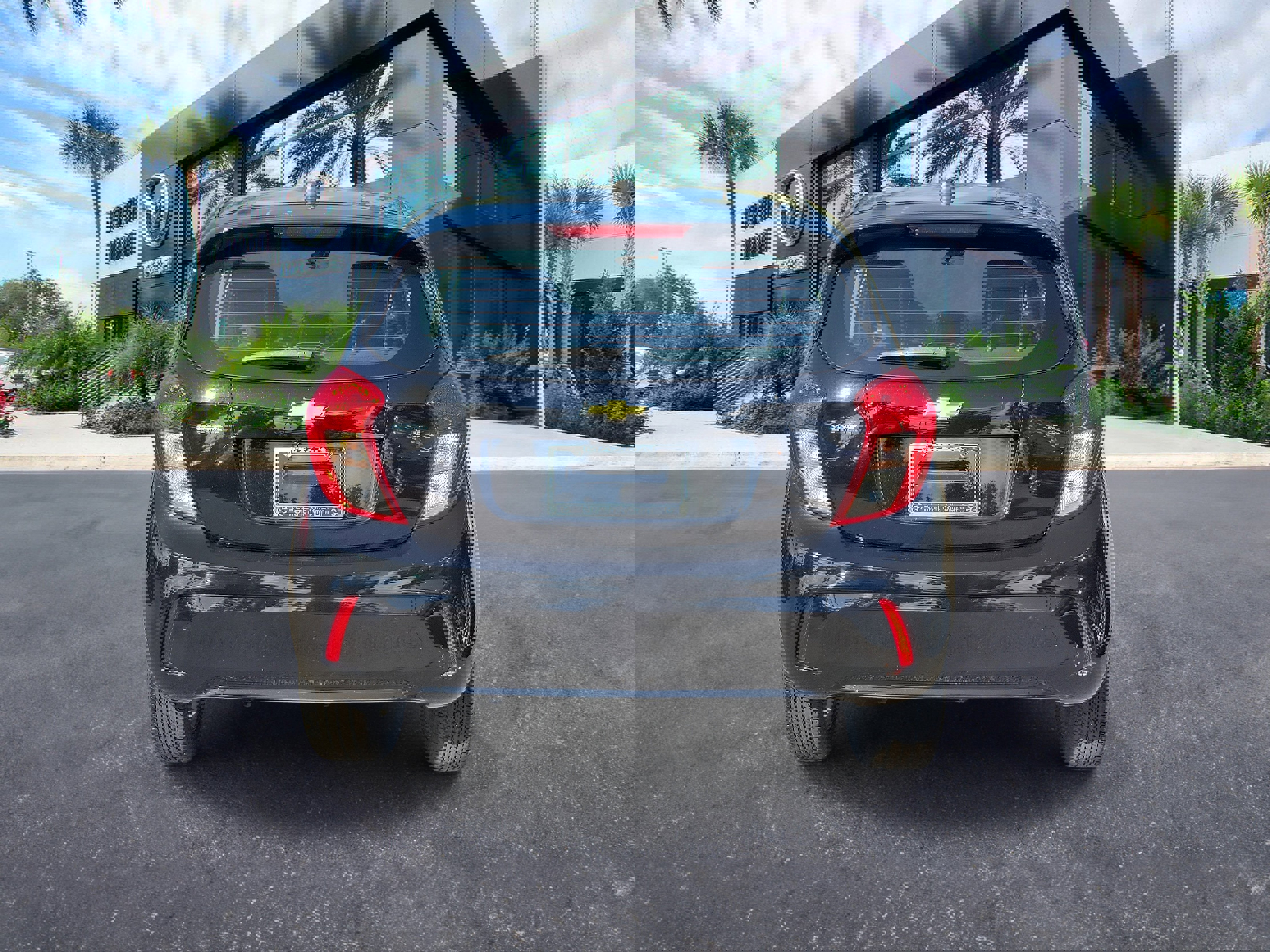 Used 2021 Chevrolet Spark LT image 4