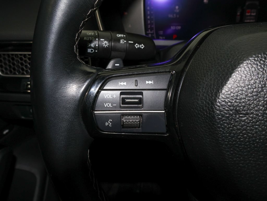 Used 2022 Honda Civic Touring image 23