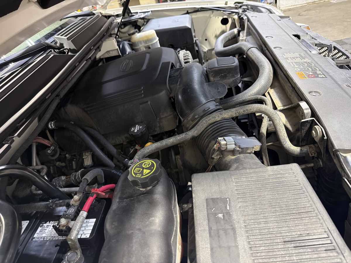 Used 2014 GMC Yukon Denali RWD image 31