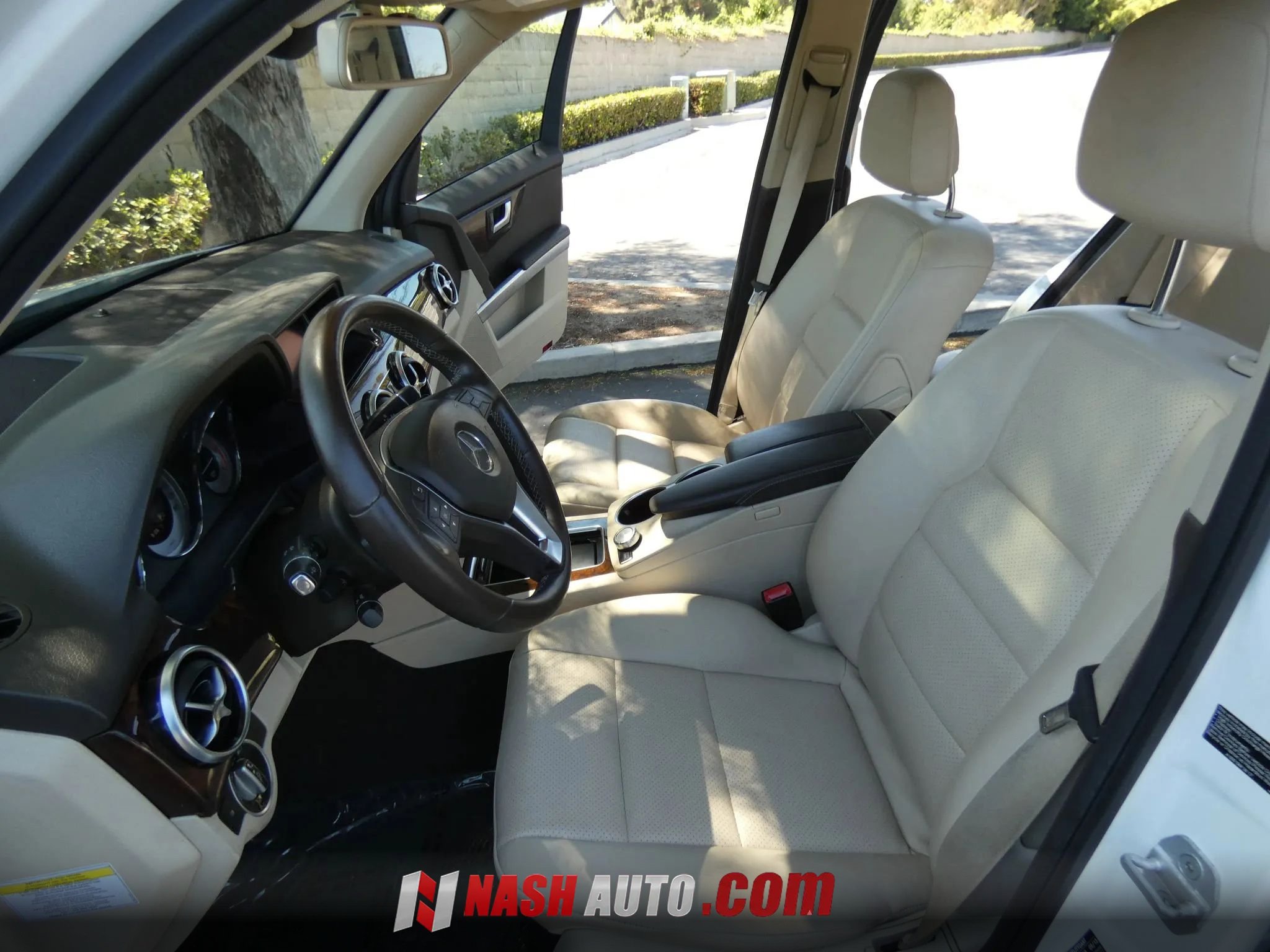 Used 2015 Mercedes-Benz GLK 350 2WD image 43