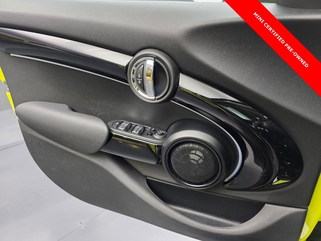 Used 2023 MINI Cooper S image 25