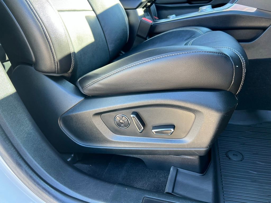 Used 2020 Ford Explorer ST w/ ST Street Pack AWD/4WD image 23