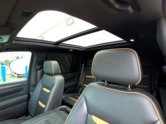 Used 2022 GMC Yukon AT4 image 12