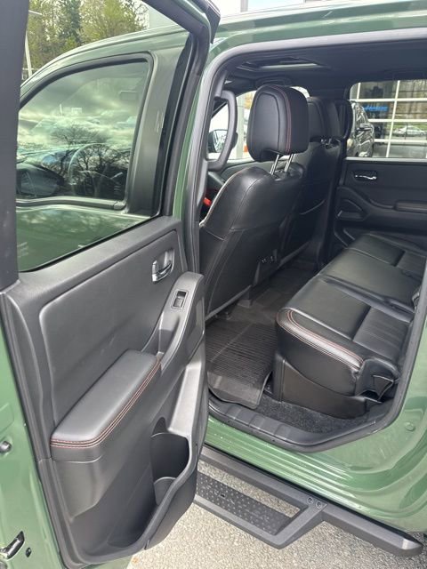 Used 2024 Nissan Frontier PRO-4X w/ Pro Premium Package image 20