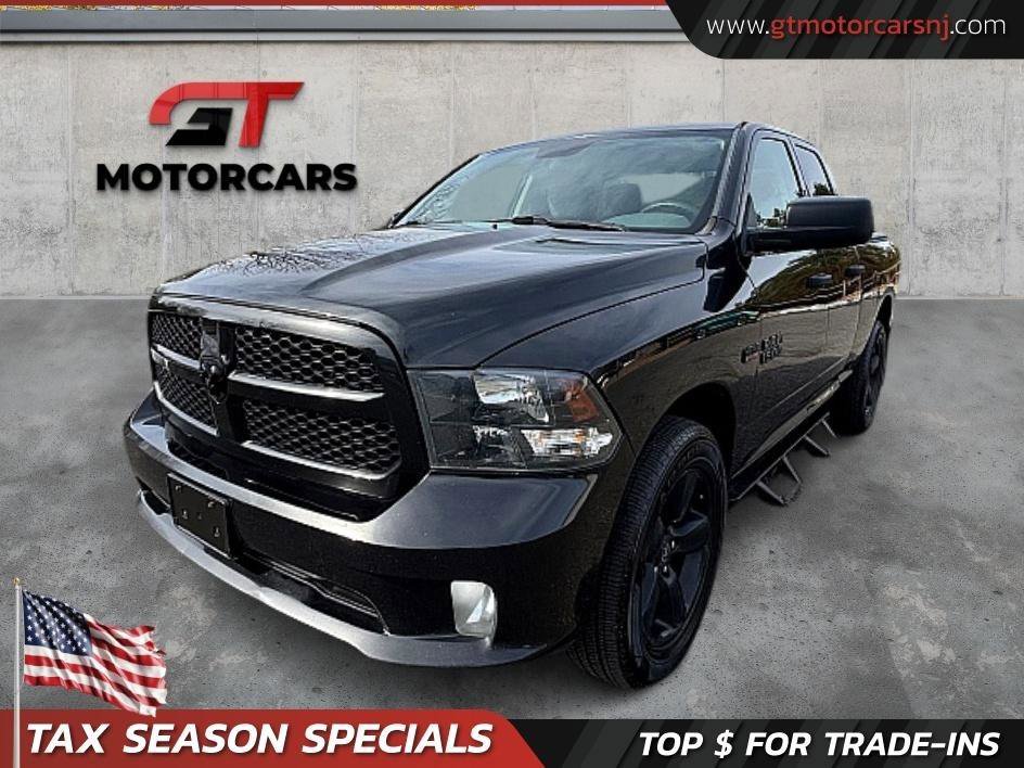Used 2017 RAM 1500 Express w/ Black Ram 1500 Express Group AWD/4WD image 1