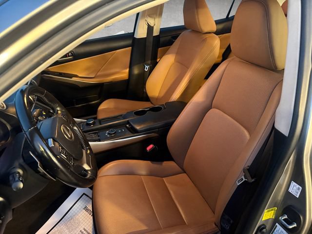 Used 2017 Lexus IS 200t w/ Premium Package RWD image 20