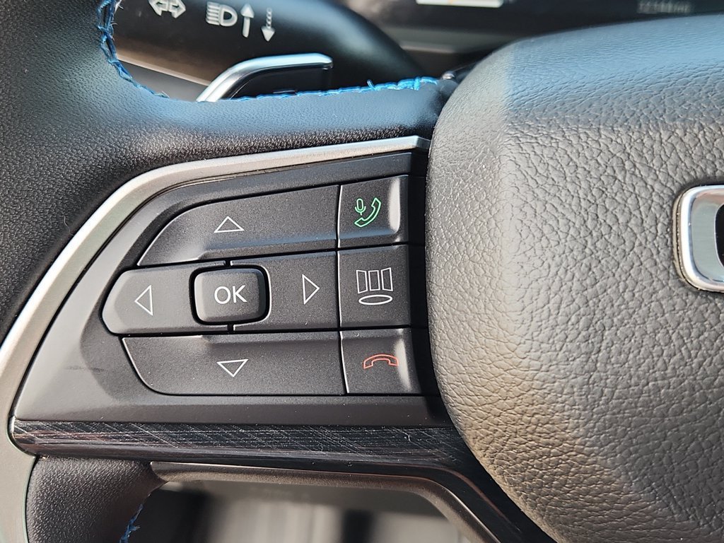 Used 2023 Jeep Grand Cherokee Trailhawk AWD/4WD image 19