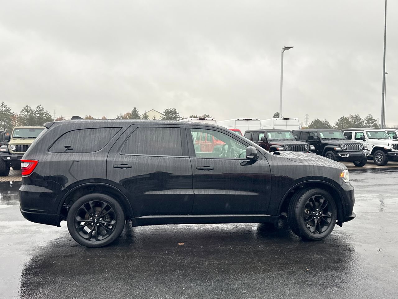 Used 2020 Dodge Durango R/T w/ Blacktop Package image 2