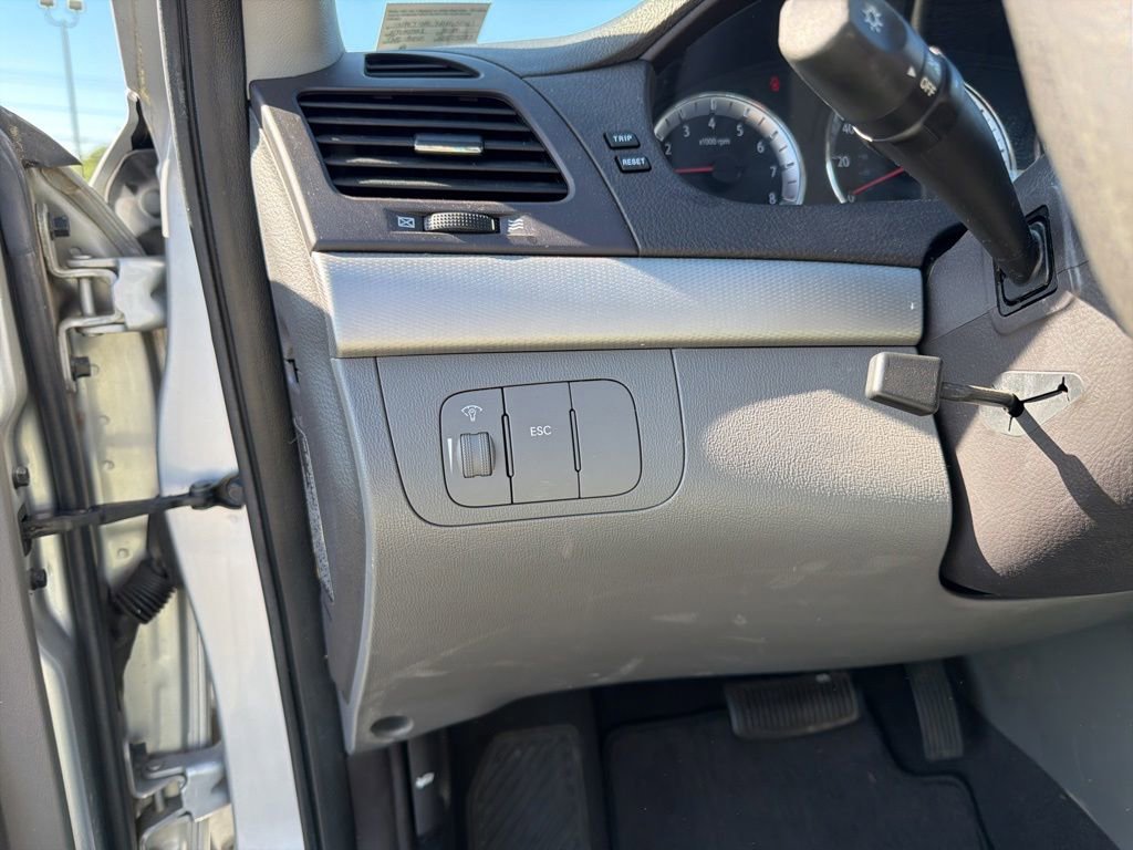 Used 2010 Hyundai Sonata GLS FWD image 23