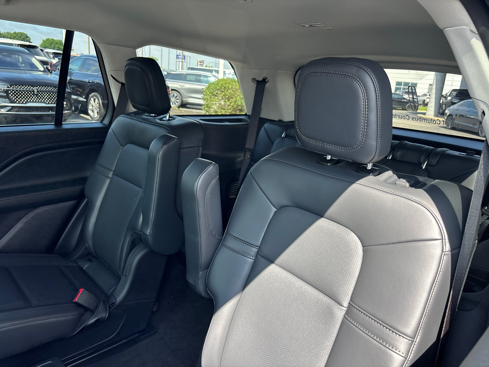 New 2026 Lincoln Aviator AWD image 24
