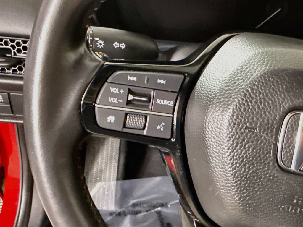 Used 2025 Honda HR-V Sport image 20