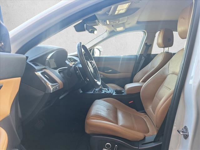Used 2021 Jaguar E-PACE SE image 10