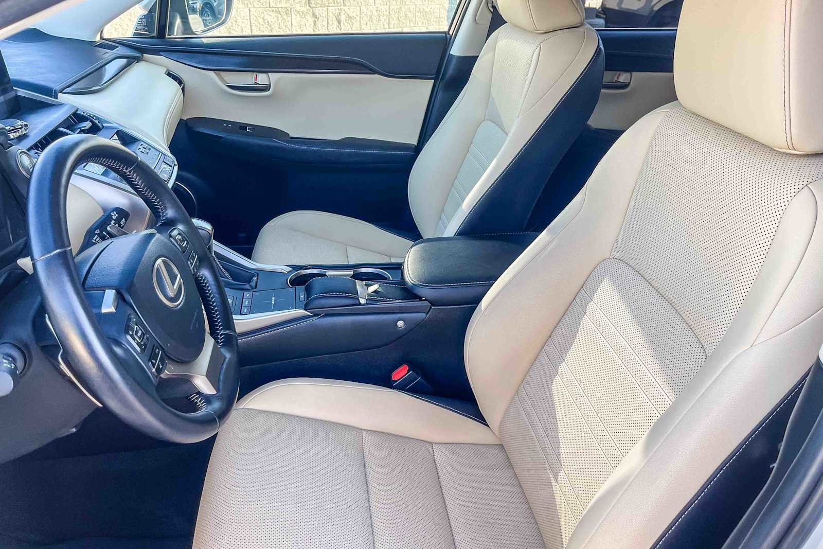 Used 2019 Lexus NX 300 AWD image 17