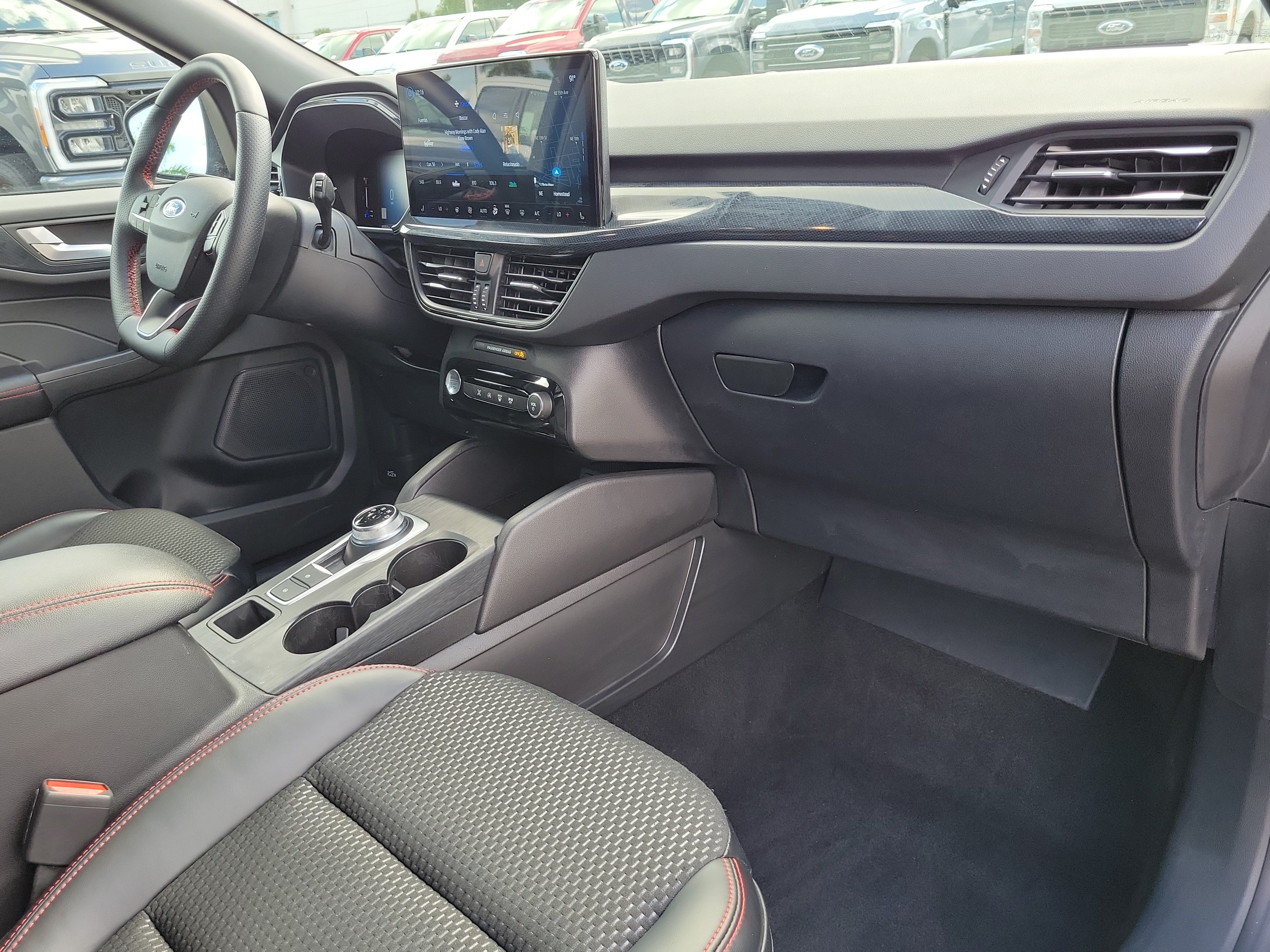Used 2024 Ford Escape ST-Line w/ Tech Pack #1 FWD image 20